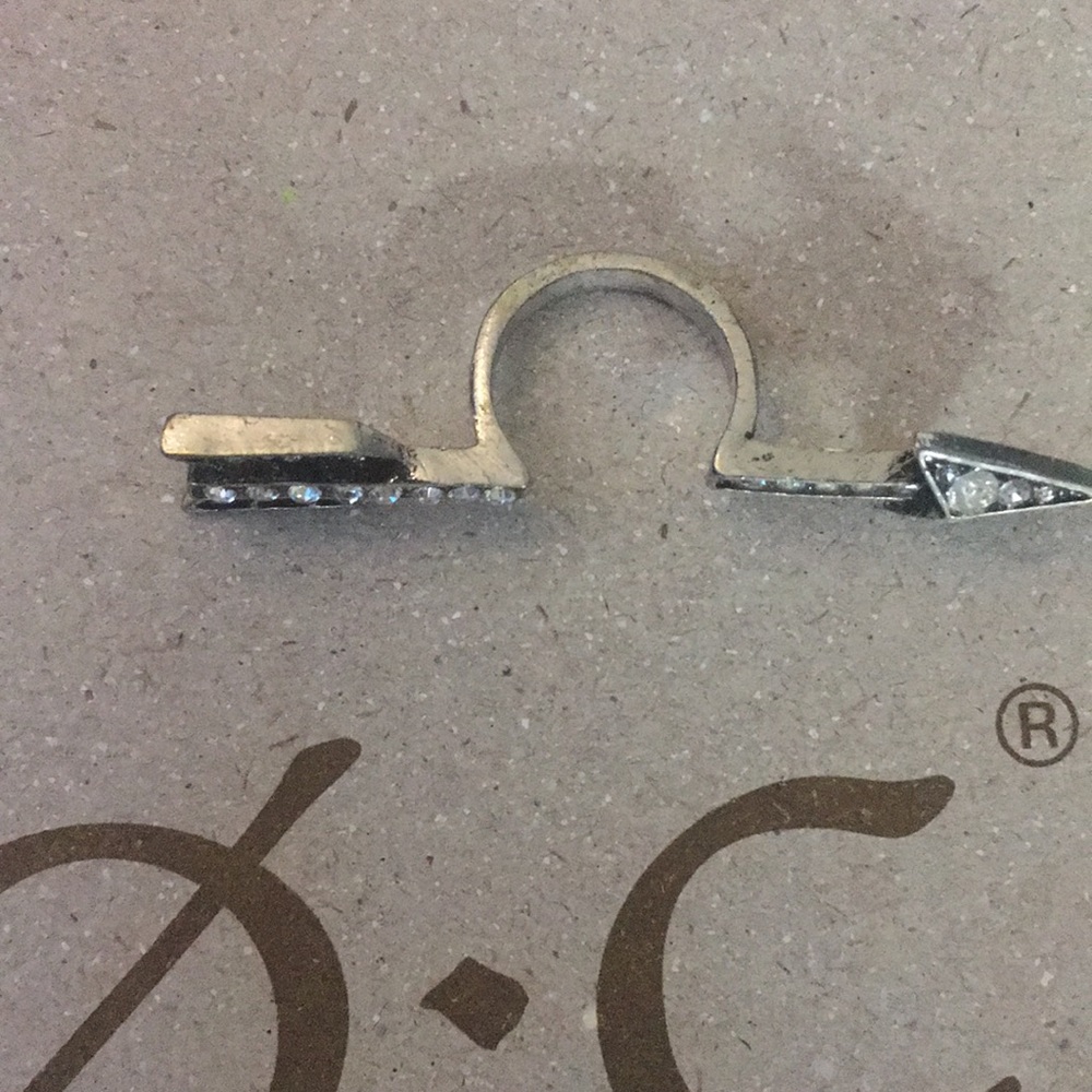 Arrow ring - Picture 2 of 3